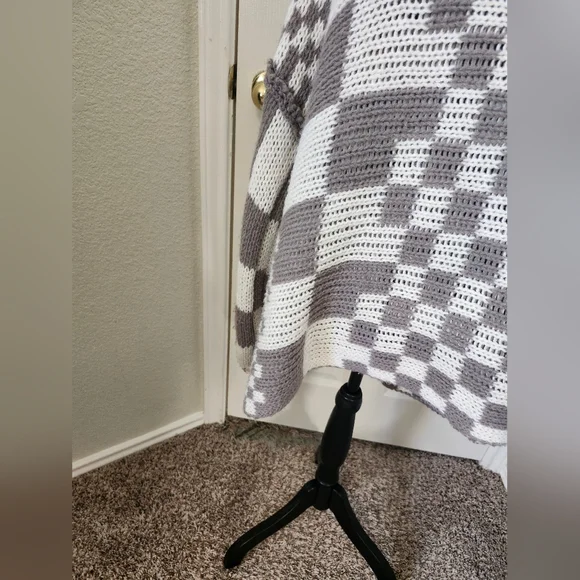 TALULAH Checkered Open-Front Cardigan - Brown and Cream S - Picture 10 of 12